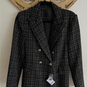 Women's Black and White Tweed Jacket size Large NWT